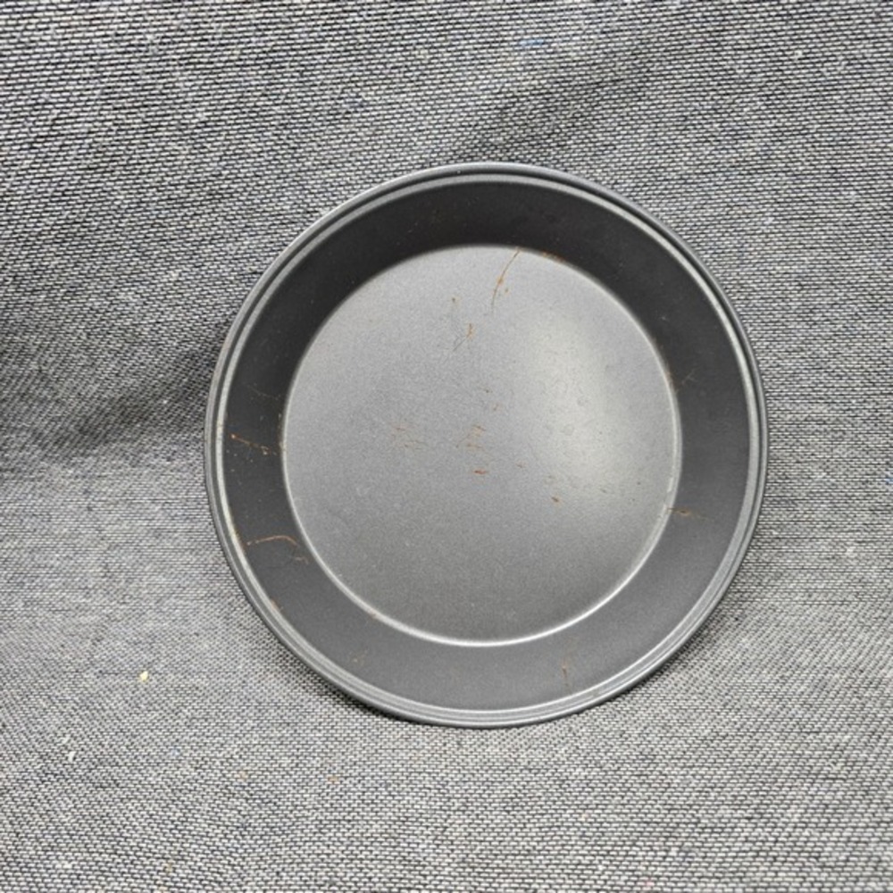 Unbranded Pie Pan Round Non-Stick Baking Dish 9.5in Gray Good‎ Carbon Steel